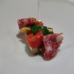 野嵯和 - 香川の焼ホワイトアスパラと三河の加藤農園の幻のフルーツトマトに、チンタセネーゼサラミとクレソンソース