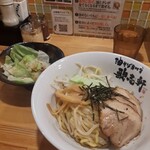 油そば専門店 歌志軒 - 料理写真:
