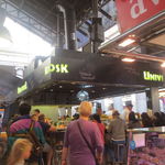 KIOSKO Universal - 前方のカウンターの店