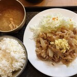 笑姜や - しょうが焼き定食特製醤油味　810円税込
肉大盛　240円税込