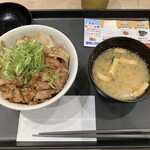 松屋(松のや併設) - 料理写真: