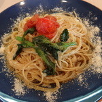 フルーツパーラー附木屋 - 菜の花とトマトのパスタ