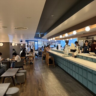 UNI COFFEE ROASTERY_2