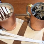 上島珈琲店 - ドリンク写真:コーヒー２種（ピンぼけ）