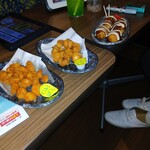 ジャンカラ - 料理写真:手前から 軟骨からあげ タコから たこ焼き