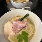 中華そば 麺や 六助 - 料理写真:昆布水つけそば1,000円