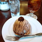 66DINING 六本木六丁目食堂 - ケーキセット(８００円)のモンブランとアイスティー