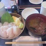 お魚いちば おかせい - ほたて丼