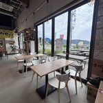 お魚いちば おかせい - 内観