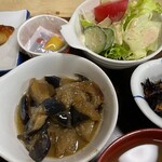 清光 - 茄子の味噌炒め、サラダ