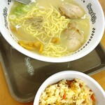 MEGAドン・キホーテUNY - 料理写真: