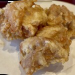 中華料理 百味園 - ごつごつ大きな唐揚げ