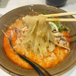 家系ラーメン 革新家 TOKYO_1