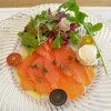 レストラン 竜神亭 - 料理写真:前菜、サーモン。ホースラディッシュのムース？が旨し！