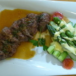 神戸屋レストラン - ひうち肉のグリルシェリーソースと国産アスパラガスのオランディズソース