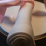 ガストロノミー ジョエル・ロブション - テーブルセッティング