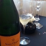 ガストロノミー ジョエル・ロブション - ヴーヴ クリコ ポンサルダン