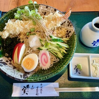 そばの実_0