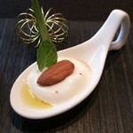 ガストロノミー ジョエル・ロブション - フロマージュブランのムース