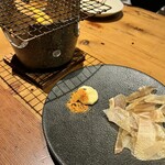 鶏と魚と炭火焼き 燈 - 