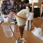 石のカフェ - ソフトクリーム５００円也