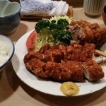 とんかつ とんき - ロース定食＋串かつ(1本) 食べかけです(笑)