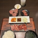 ハラミ焼肉WJ - 