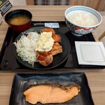 吉野家 - 料理写真:タルタル南蛮から揚げ定食、鮭、納豆