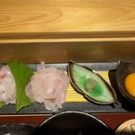 鯛めし槇 - 鯛　わさび　卵黄身
