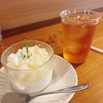 ビーフカレーと喫茶 月待 - 