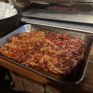 ヤキニク ホルモン どうげん_1