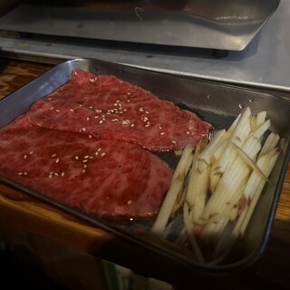 ヤキニク ホルモン どうげん_0