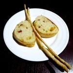 オステリア・オリエーラ - 自家製パン