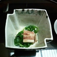 割烹 喜作 - 前菜：穴子とよめなの焼浸し