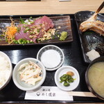 めし道楽 - 本日の日替わり定食　長崎生コシナガマグロ刺身とぶりカマ西京焼き定食　1,390円