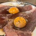 湯と巻 に鼓ん - 伊予黒毛和牛の炙りすき焼き風