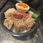 福恩麻辣湯 - ルーローハン