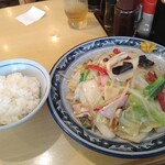 万福 - 皿うどん 980円 小ライス 170円