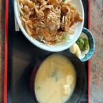 すたぁーと - 焼き肉丼
