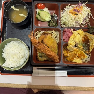 ファミリーレストラン ライラック_0