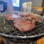 焼ジビエ 罠 狩場 - 安心の牛タン