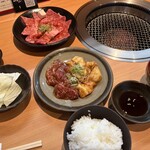 出芽金 - 