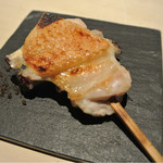 中目黒いぐち 麻布十番店 - 手羽先は骨付きと骨なしが選べる