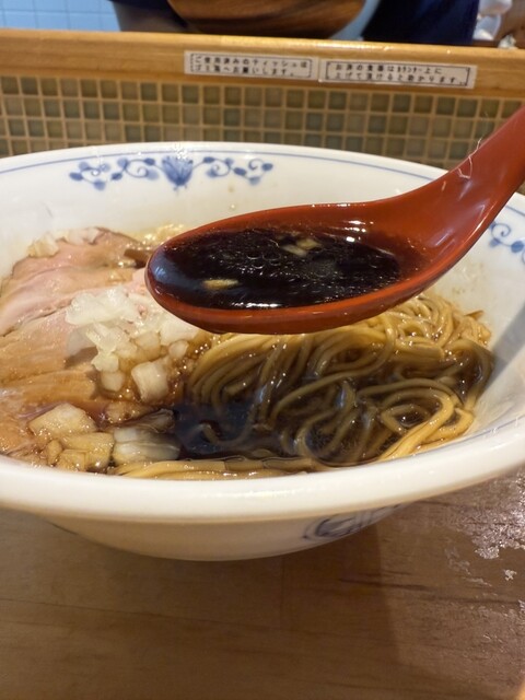 猫と月 chan mie noodles （猫と月 チャンミーヌードルズ） - 西調布