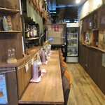 山形肉そば 琥珀 - カウンター6席