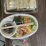喫茶　せと - 冷やし中華＋おにぎり＋サンドイッチ