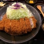 とんかつながた園 - 山形豚ロースとんかつ