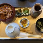 炭火焼うなぎ 南家 - 