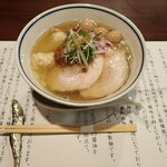 煮干し中華そば にぼ福 - 料理写真:特製中華そば塩1400円