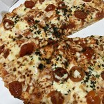 ドミノ・ピザ - 料理写真:マルゲリータ。